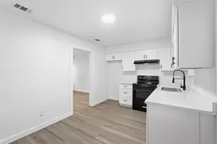 513 Paddy St, Mesquite, TX 75149 - Photo 9