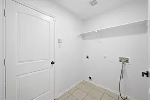 9621 Zaharias Dr, McKinney, TX 75072 - Photo 11