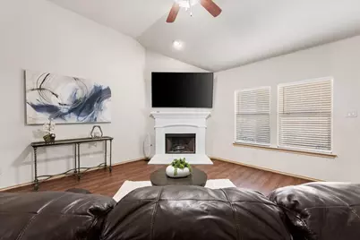 6805 Biondi Trail, Arlington, TX 76001 - Photo 17