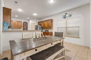 6805 Biondi Trail, Arlington, TX 76001 - Photo 5