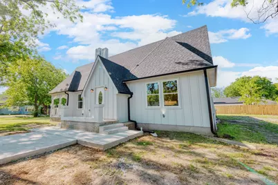 808 N Main Street, Tioga, TX 76233 - Photo 23