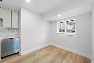 302 E Fuller Drive, Euless, TX 76039 - Photo 7