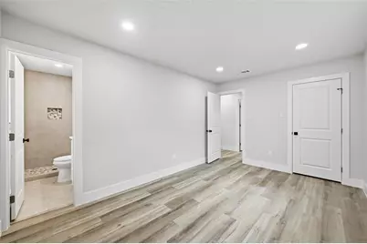 302 E Fuller Drive, Euless, TX 76039 - Photo 15