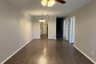 2410 Woodoak Ct, Irving, TX 75060 - Photo 7