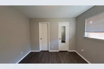 2410 Woodoak Court, Irving, TX 75060 - Photo 13