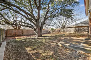 1017 Parkhill Ave, Saginaw, TX 76179 - Photo 35