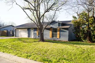 807 Crockett, Midlothian, TX 76065 - Photo 1