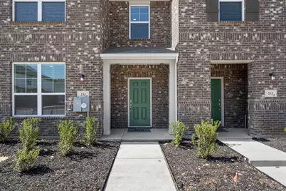 234 Wagon Spoke Way #17, Fort Worth, TX 76120 - Photo 1