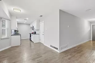 7621 Meadowbrook Dr, Watauga, TX 76148 - Photo 9