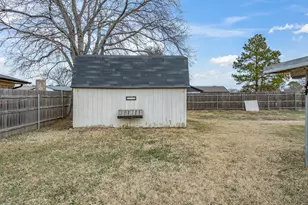 7621 Meadowbrook Dr, Watauga, TX 76148 - Photo 25