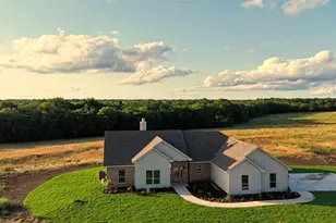 1026 Co Rd 1610, Lone Oak, TX 75453 - Photo 5