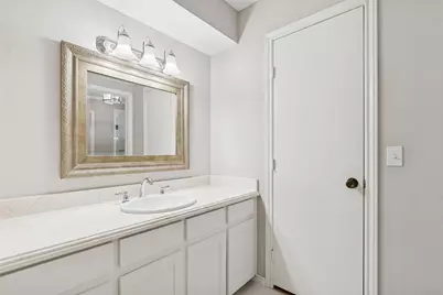 2111 Goldenrod Drive, Richardson, TX 75081 - Photo 17