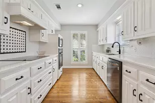 2111 Goldenrod Dr, Richardson, TX 75081 - Photo 9