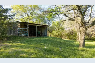 563 County Road 4730, Leonard, TX 75452 - Photo 31