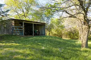 563 Co Rd 4730, Leonard, TX 75452 - Photo 31