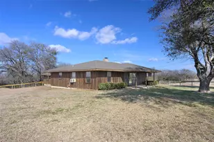 563 Co Rd 4730, Leonard, TX 75452 - Photo 19