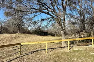 563 Co Rd 4730, Leonard, TX 75452 - Photo 25