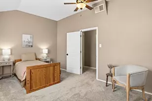 1374 Honeysuckle Ln, Lewisville, TX 75077 - Photo 25