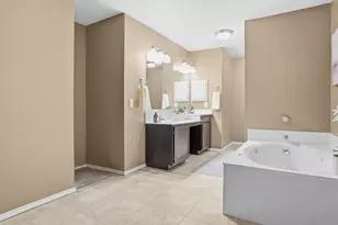 1374 Honeysuckle Ln, Lewisville, TX 75077 - Photo 19