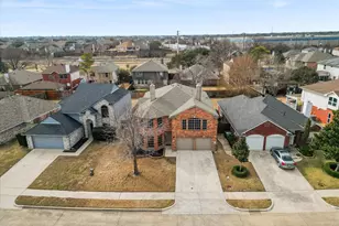 1374 Honeysuckle Ln, Lewisville, TX 75077 - Photo 35