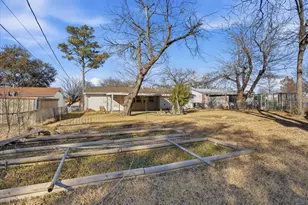 1012 Glynn Oaks Dr, Arlington, TX 76010 - Photo 23