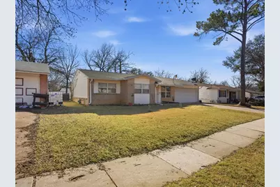 1012 Glynn Oaks Drive, Arlington, TX 76010 - Photo 3