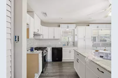 1012 Glynn Oaks Drive, Arlington, TX 76010 - Photo 9