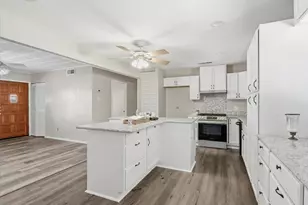 1012 Glynn Oaks Dr, Arlington, TX 76010 - Photo 7