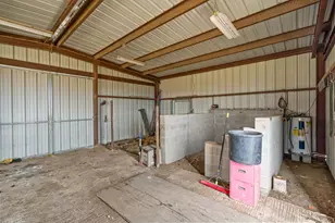 12481 Stice Rd, Krum, TX 76249 - Photo 29