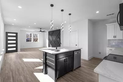 2621 College Street, Greenville, TX 75401 - Photo 13