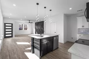 2621 College St, Greenville, TX 75401 - Photo 13