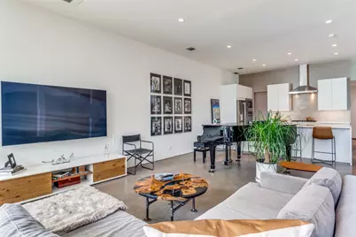 5804 Bryan Parkway, Dallas, TX 75206 - Photo 3