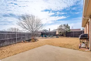 632 Mustang Ct, Little Elm, TX 75068 - Photo 21