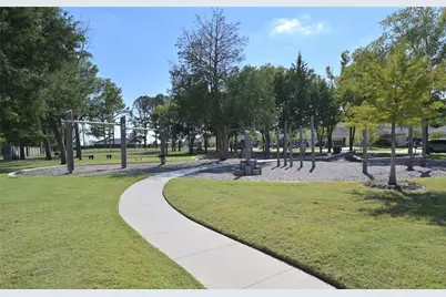 2812 Hawk Drive, Denton, TX 76205 - Photo 39