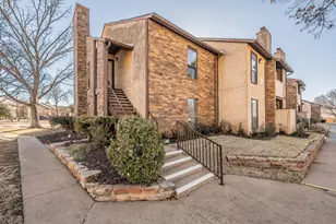 1208 Calico Ln, Arlington, TX 76011 - Photo 1