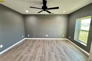 200 Lois Cir, Granbury, TX 76049 - Photo 19