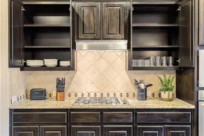 1100 Newchester Drive, Roanoke, TX 76262 - Photo 11