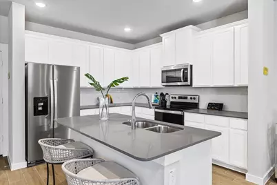 243 Wagon Spoke Way #18, Fort Worth, TX 76120 - Photo 3