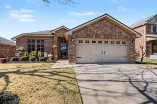 648 Handle Dr, Crowley, TX 76036 - Photo 1