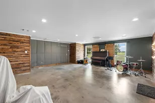 3057 Holy Rd, Abbott, TX 76621 - Photo 33