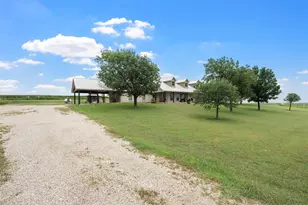 3057 Holy Rd, Abbott, TX 76621 - Photo 37