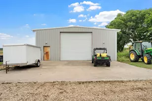 3057 Holy Rd, Abbott, TX 76621 - Photo 11