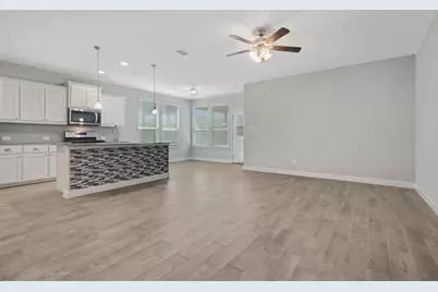 716 Shepperton Way, Fort Worth, TX 76247 - Photo 3