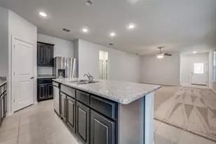 632 Coleman St, Aubrey, TX 76227 - Photo 11