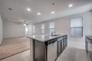 632 Coleman St, Aubrey, TX 76227 - Photo 13