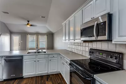 1104 Vista View Drive, Burleson, TX 76028 - Photo 11