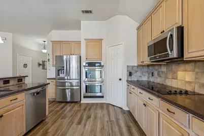 6713 Alderbrook Drive, Denton, TX 76210 - Photo 9