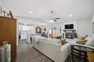 1813 Castle Dr, Garland, TX 75040 - Photo 5