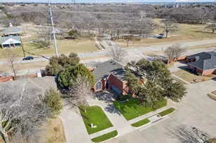 1945 Helen Ln, Lewisville, TX 75067 - Photo 29