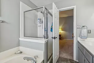 1945 Helen Ln, Lewisville, TX 75067 - Photo 23